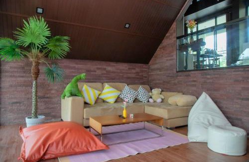 Nong Sarai House | THAN KhaoYai Pak Chong 2-7 ppl & Private Lake