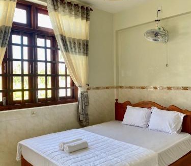 East Ham Tien Beach House | Thanh Trúc Guest House