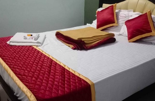 Periyakulam Hotel | THANMAYAS RESIDENCY