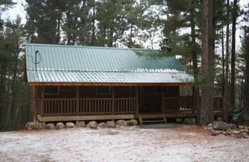 Jay Cabin | The 3 Bears Cabin - an Adirondack adventure