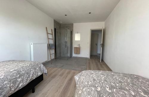 Comines-Warneton House | THE 77 work or holiday new home