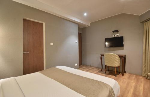 Santacruz Hotel | The Aarya A Smart Business Hotel