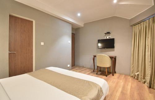 Santacruz Hotel | The Aarya A Smart Business Hotel