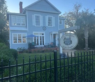 South Beach Street Historic District Bed & Breakfast | The Abbey House a B&B in Daytona Beach