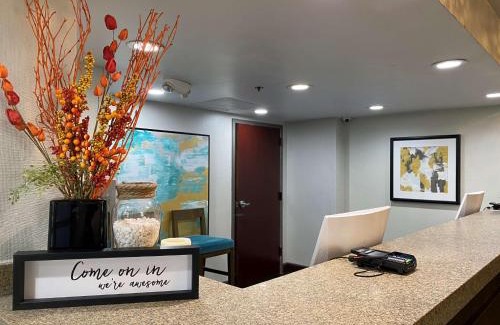 Addison Hotel | The Addison Hotel SureStay Collection by Best Western