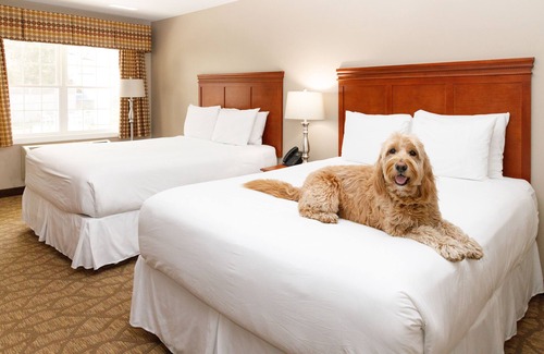 Ogunquit Hotel | The Admiral's Inn Resort