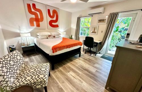 Central Fort Lauderdale House | The Agustin Guesthouse - Men Only Clothing Optional