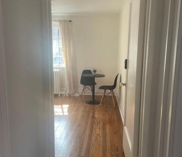 Sandy Hill Bed & Breakfast | The Ambassador