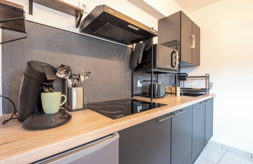 Denain Apartment | The amber workshop