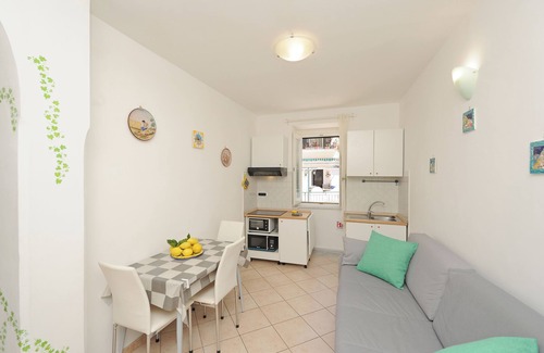 Atrani House | The Anchor of Amalfi, located in the very center of Amalfi, just 30 stairs