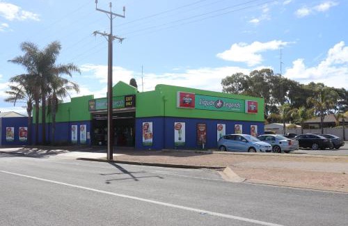 Wallaroo Hotel | The Anglers Inn