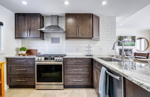 Leamington House | The Annex Beach House By Dream BNB Hospitality