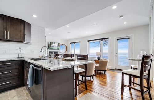 Leamington House | The Annex Beach House By Dream BNB Hospitality