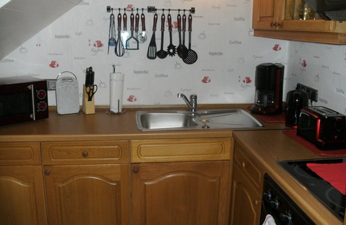 Baunatal Apartment | The apartment is located in a quiet residential area the A7 A44 + A49 to whom. Min. From