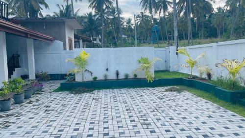 Mallawapitiya Apartment | The Apex House