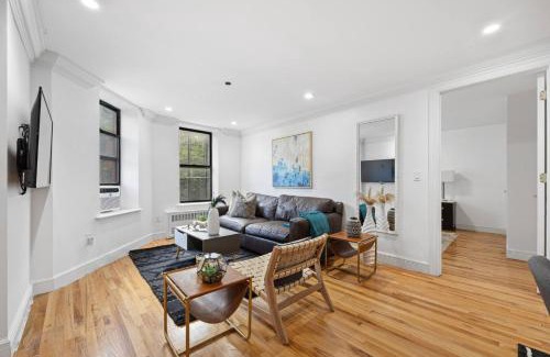 Harlem Apartment | The Apollo