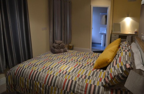 Carrick-on-Suir House | The Arch Accommodation