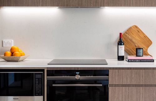Coogee Apartment | The Arden 6 Coogee. New Large Village View Balcony Apartment , Meters to Beach