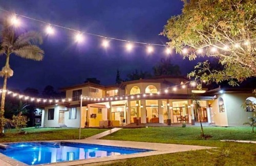 Florencia Apartment | The Arenal Mansion