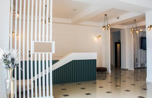 Piatra Neamt Apartment | The Art Boutique