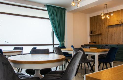 Piatra Neamt Apartment | The Art Boutique