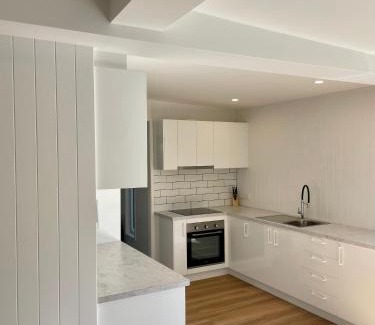 Boreen Point Apartment | The Art Gallery Boreen Point