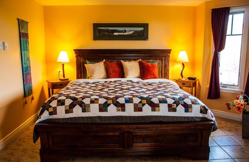 Hopewell Cape House | The Artisan Suites