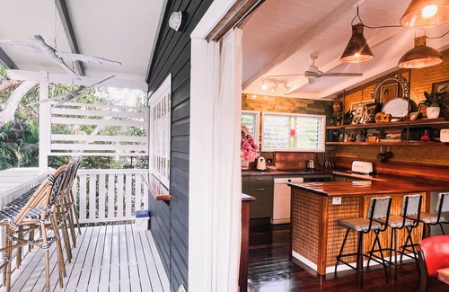 Port Douglas House | The Artists' Treehouse : Stayz Holiday Home Awards Unique category bronze winner