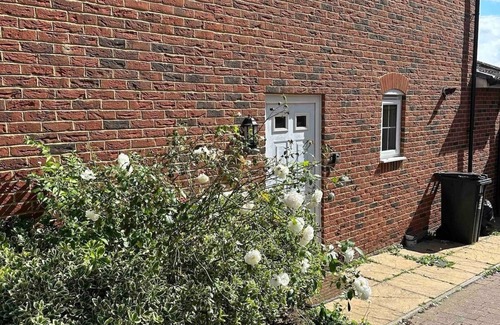 Maidstone House | The Astor house Maidstone | Free Parking