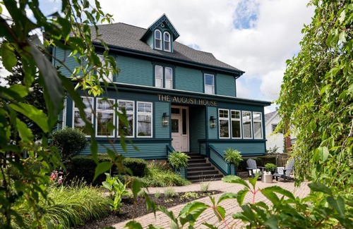 Windsor Hotel | The August House