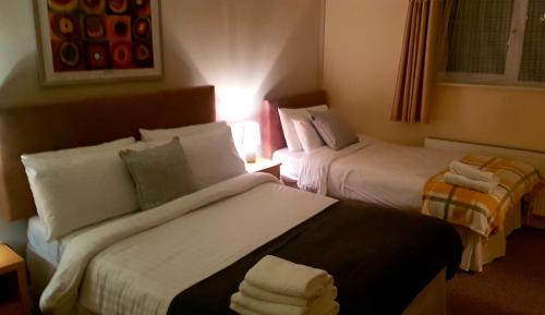 Loughrea Bed & Breakfast | The Auld Triangle