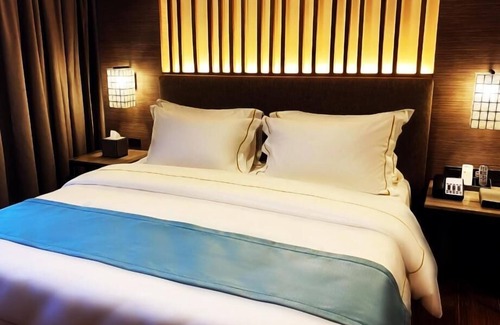 Olongapo Hotel | The Aurora Subic Hotel Managed by HII