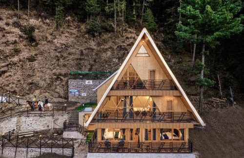 Theog Cabin | The Bagh Kufri