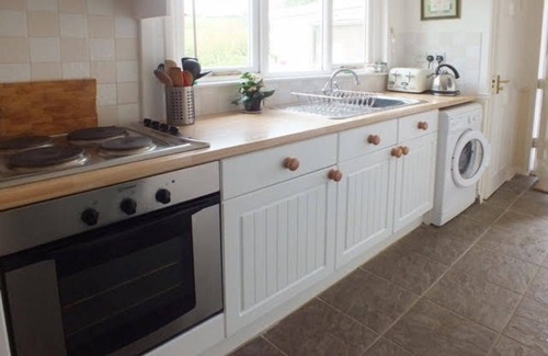 St Wenn House | The Bailiff's House - Perfect for multiple dogs and their family.