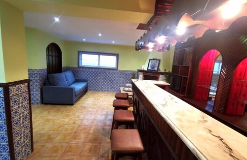 Aveiro Apartment | The Bairrada House with Free Garagenn