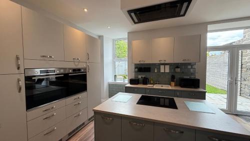 Wick House | The Bakehouse - by Caithness Luxury Apartments NC500 - 5 Bedroom Luxury Holiday Home - Sleeps Work teams upto 5 & holiday makers upto 10