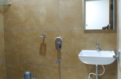 Gachibowli Bed & Breakfast | The Balcony Suites