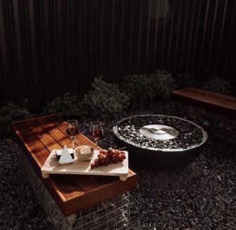 Launceston CBD House | The Balfour, classic cottage in Launceston's Café Quarter