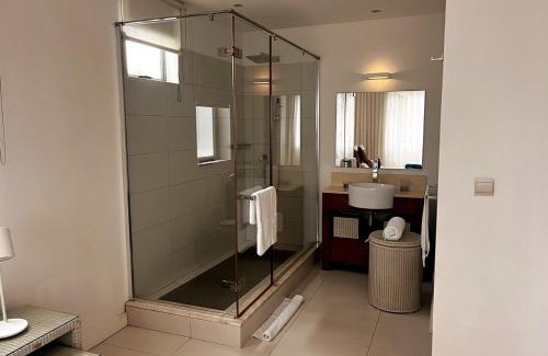 Black River Apartment | The Balise Marina Suite