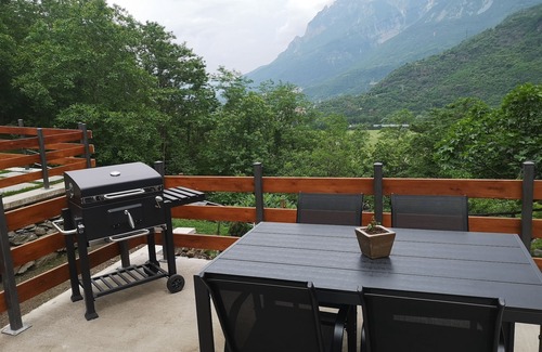 Capo di Ponte Apartment | THE BANKS IN THE WOODS: PEACE, NATURE AND RELAXATION. Ideal for couples and families.