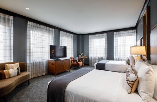 Amarillo Hotel | The Barfield, Autograph Collection