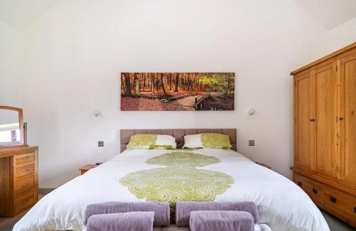 Monksilver House | The Barn at Burfords
