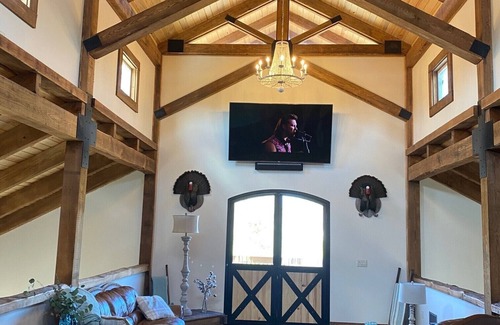 Rydal House | The Barn At Four Oaks (15 mins from Lakepoint)