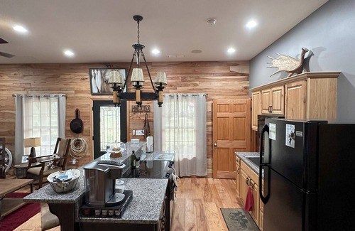 Leesburg House | The Barn at The Horse Motel