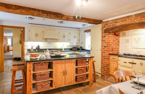 Crich House | THE BARN, family friendly, with open fire in Wirksworth