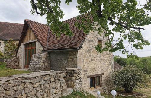 Carayac House | THE BARN, MAISON, PISCINE PRIVATIVE, CALME, WIFI
