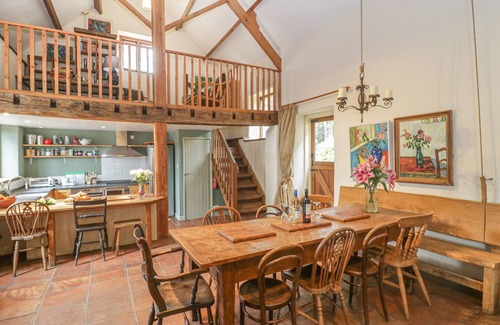 Buckerell Cottage | THE BARN, pet friendly, character holiday cottage in Honiton