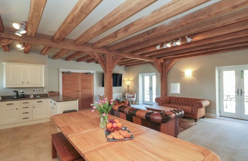 Scawton House | THE BARN, pet friendly, luxury holiday cottage in Boroughbridge