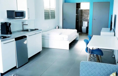 Maleza Alta Apartment | The Base Lofts 3 modern apt near best beachesnn