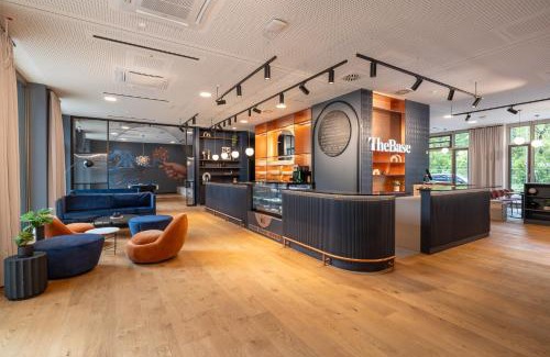 Milbertshofen - Am Hart Hotel | The Base Munich